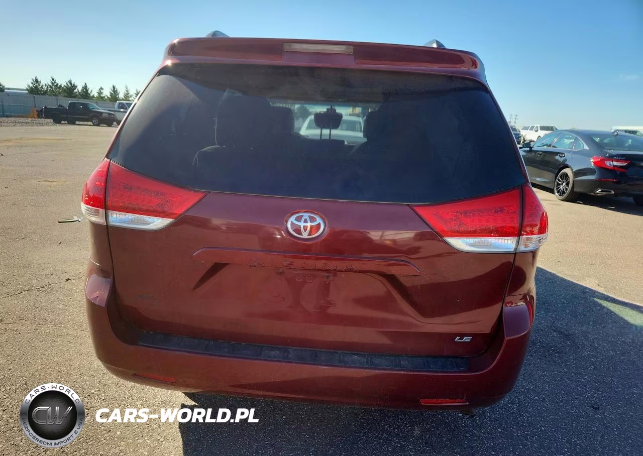 2013 Toyota Sienna Le VIN:5TDKK3DC6DS360630 - 6