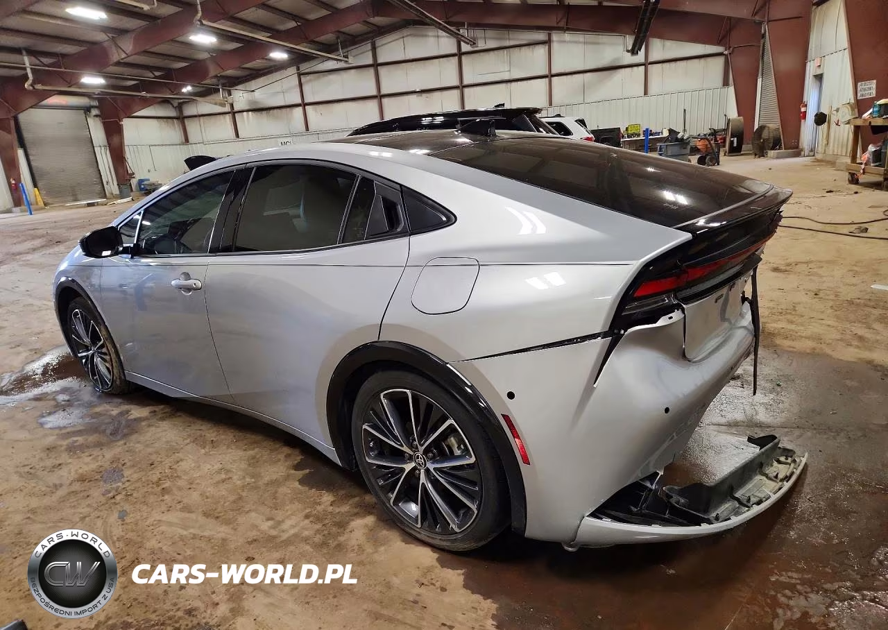 2026 Toyota Prius Limited VIN:JTDACAAU5T3067747 - 2