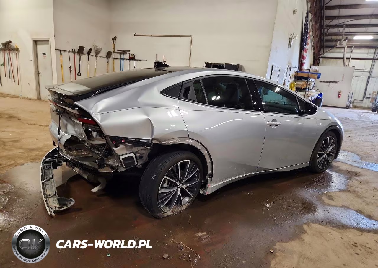 2026 Toyota Prius Limited VIN:JTDACAAU5T3067747 - 3