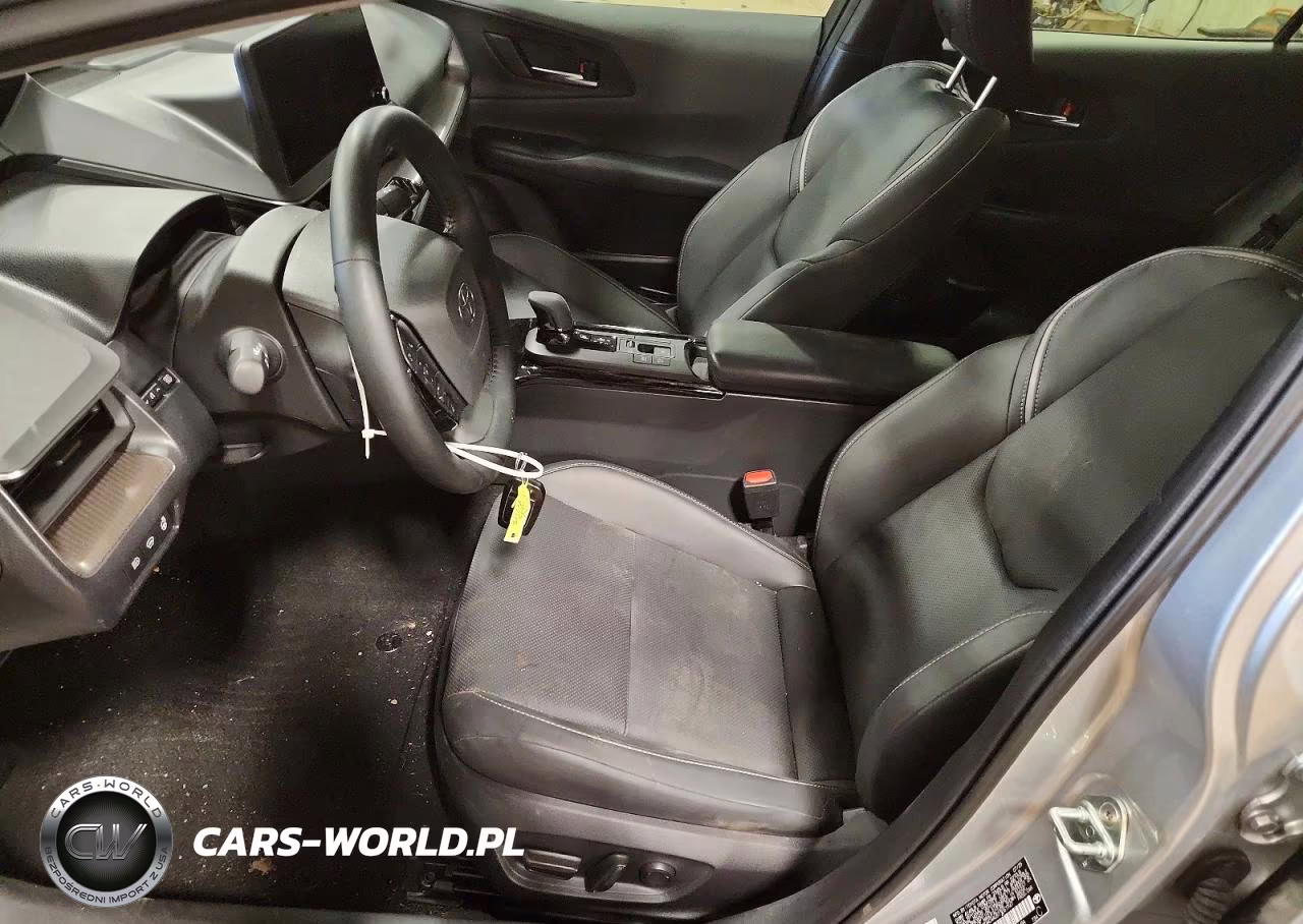 2026 Toyota Prius Limited VIN:JTDACAAU5T3067747 - 7