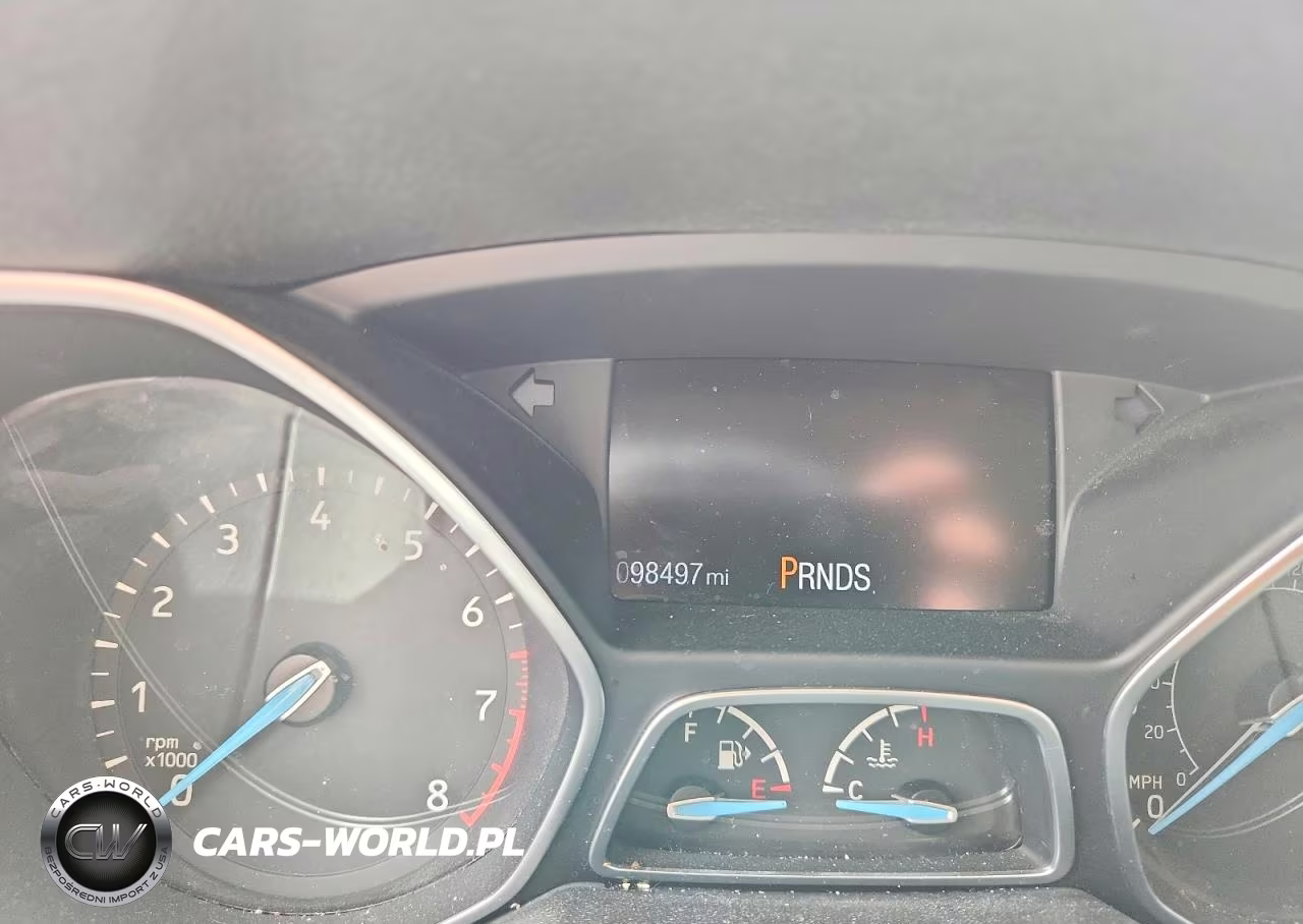 2016 Ford Focus Se VIN:1FADP3F23GL266330 - 9