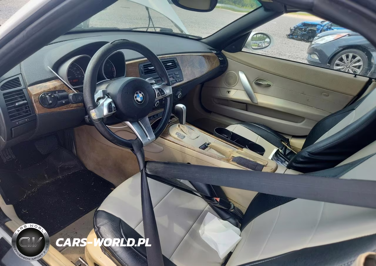 2008 BMW Z4 3.0 VIN:4USBU33578LW75323 - 8