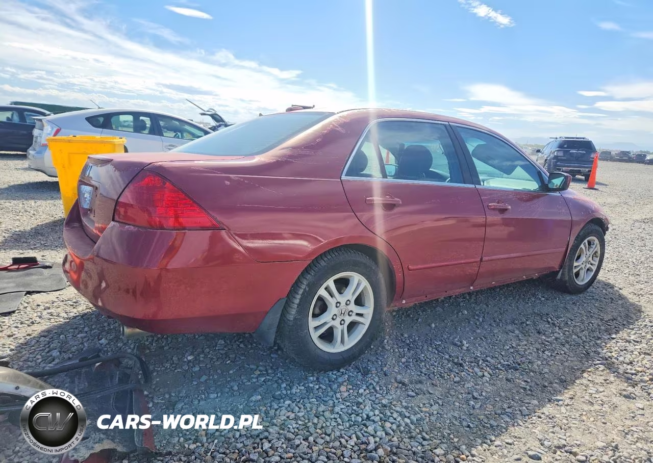 2007 Honda Accord Ex VIN:1HGCM56857A164748 - 3