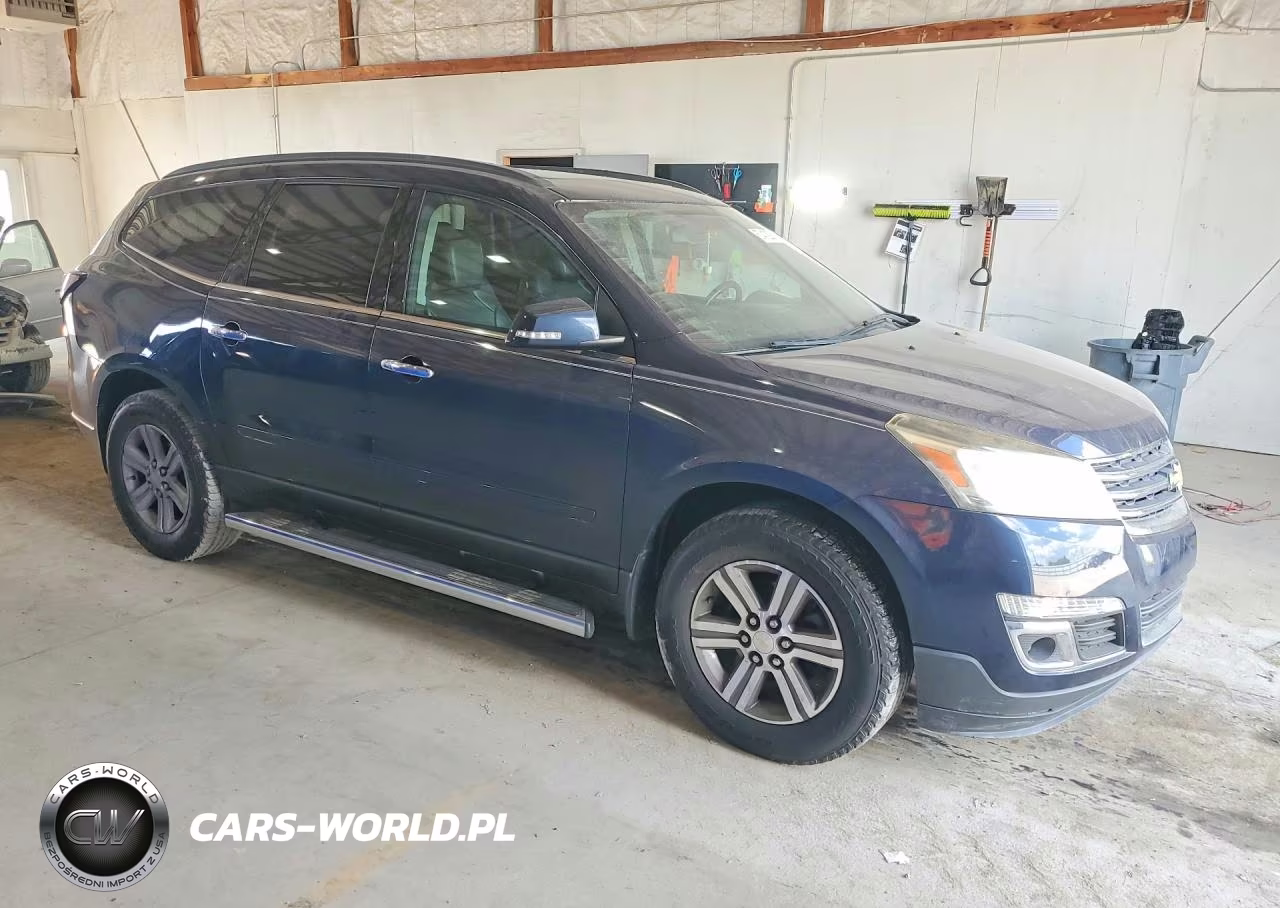 2017 Chevrolet Traverse Lt VIN:1GNKVHKD5HJ305483 - 4
