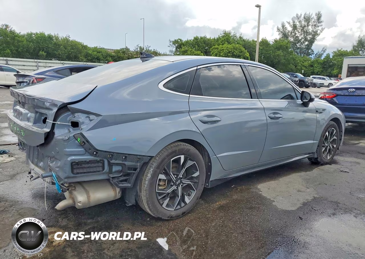 2024 Hyundai Sonata Sel VIN:KMHL64JA2RA415091 - 3