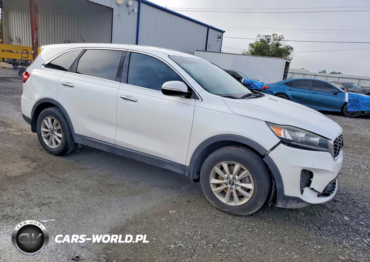 2019 Kia Sorento VIN:5XYPG4A38KG541336 - 4