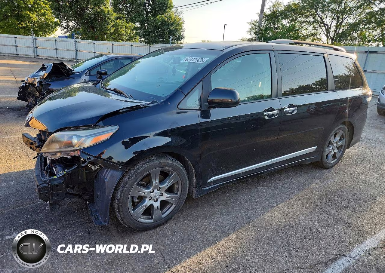 2017 Toyota Sienna Se