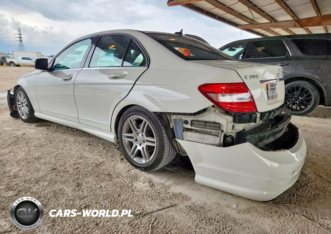 MERCEDES-BENZ C 300 VIN:WDDGF81X29F216388 - 2