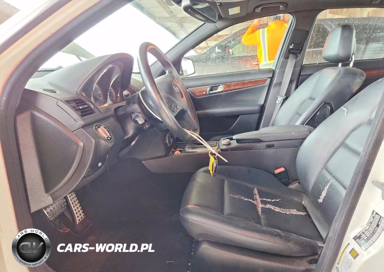 MERCEDES-BENZ C 300 VIN:WDDGF81X29F216388 - 7