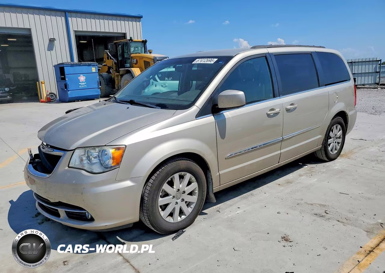 2014 Chrysler Town & Country Touring