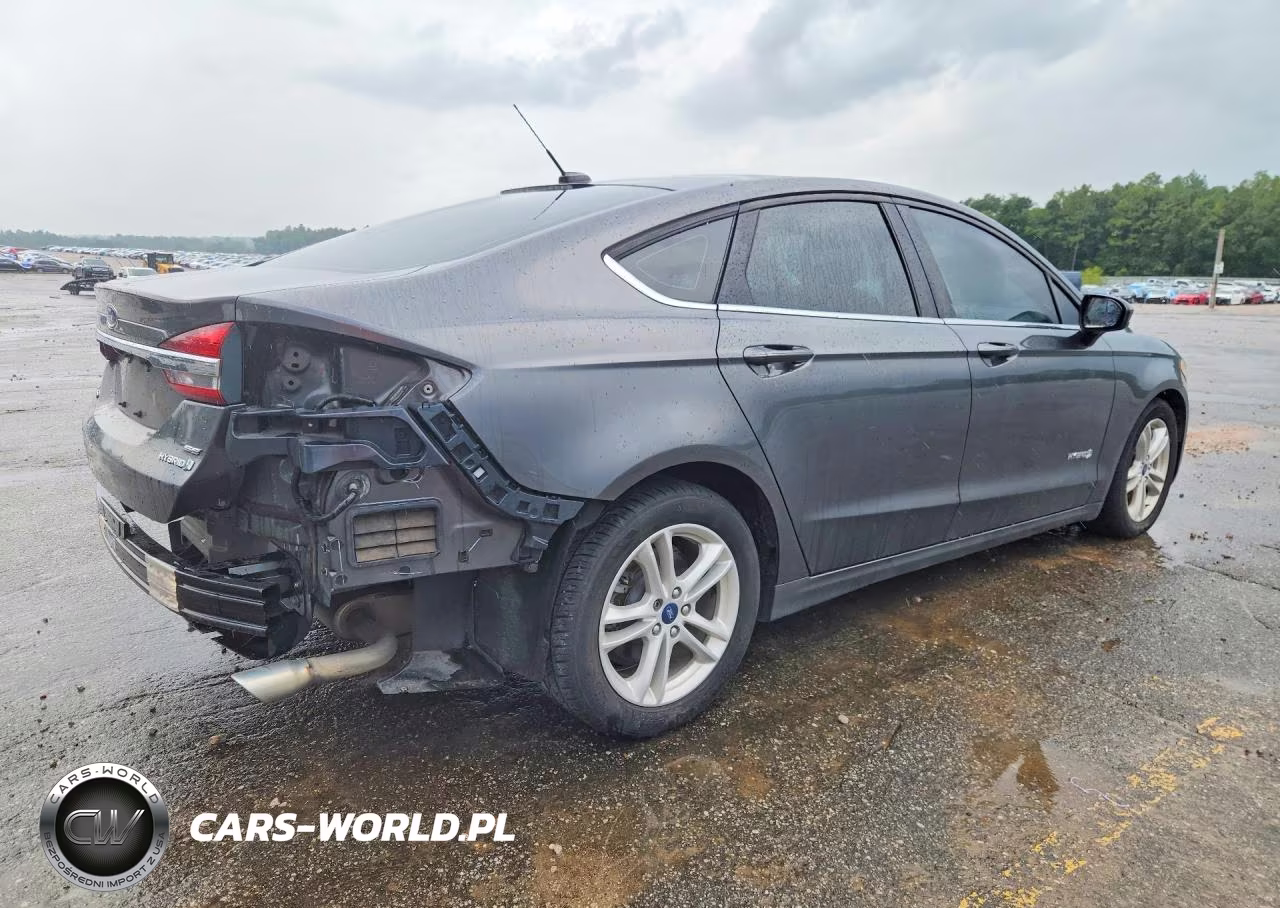 2018 Ford Fusion Se Hybrid VIN:3FA6P0LU7JR210381 - 3