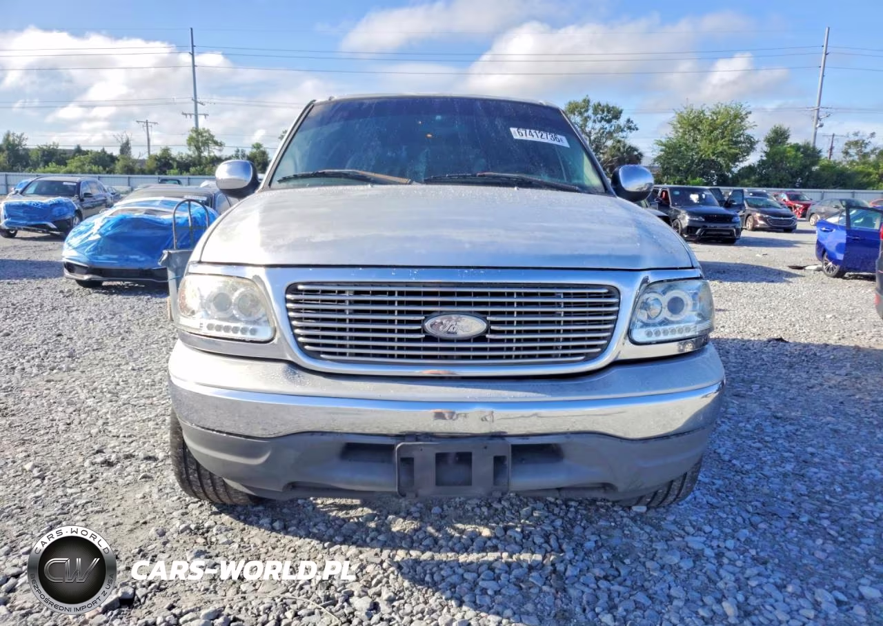2002 Ford Expedition Xlt VIN:1FMRU15L52LA33481 - 5