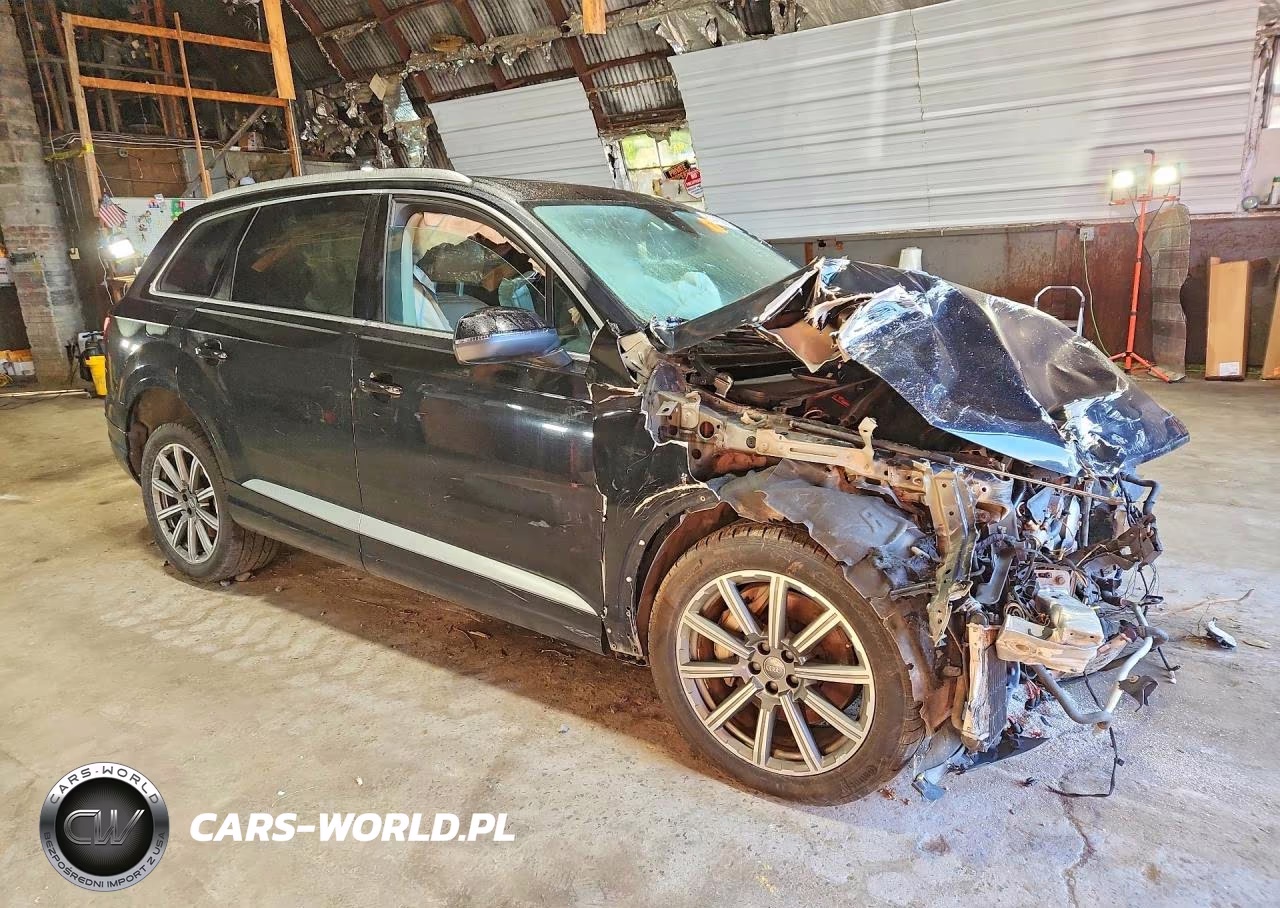 2018 Audi Q7 Prestige VIN:WA1VAAF71JD021893 - 4