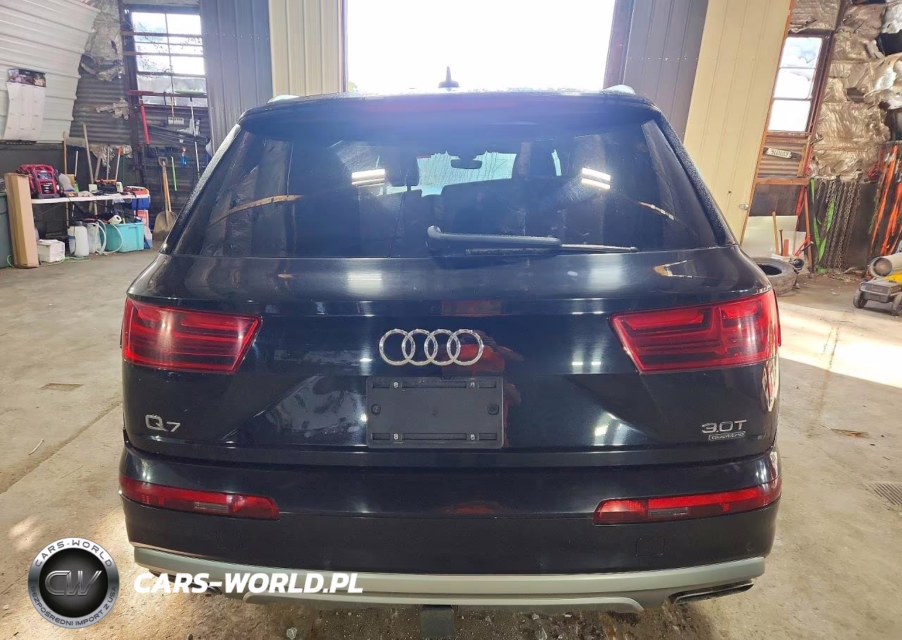 2018 Audi Q7 Prestige VIN:WA1VAAF71JD021893 - 6