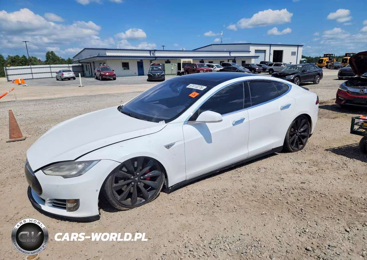 2015 Tesla Model S 85D