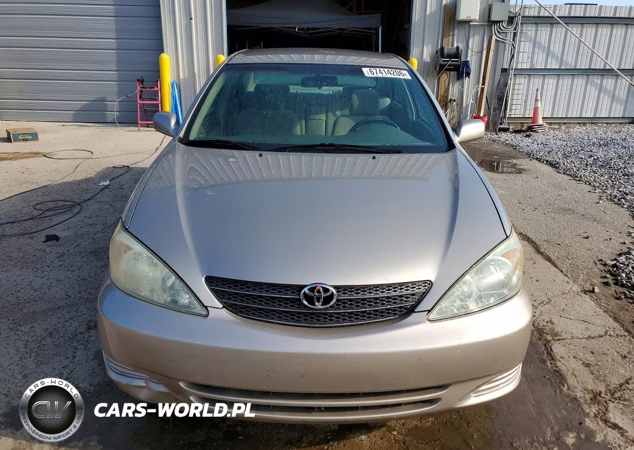 2003 Toyota Camry Le VIN:4T1BE32K93U223169 - 5
