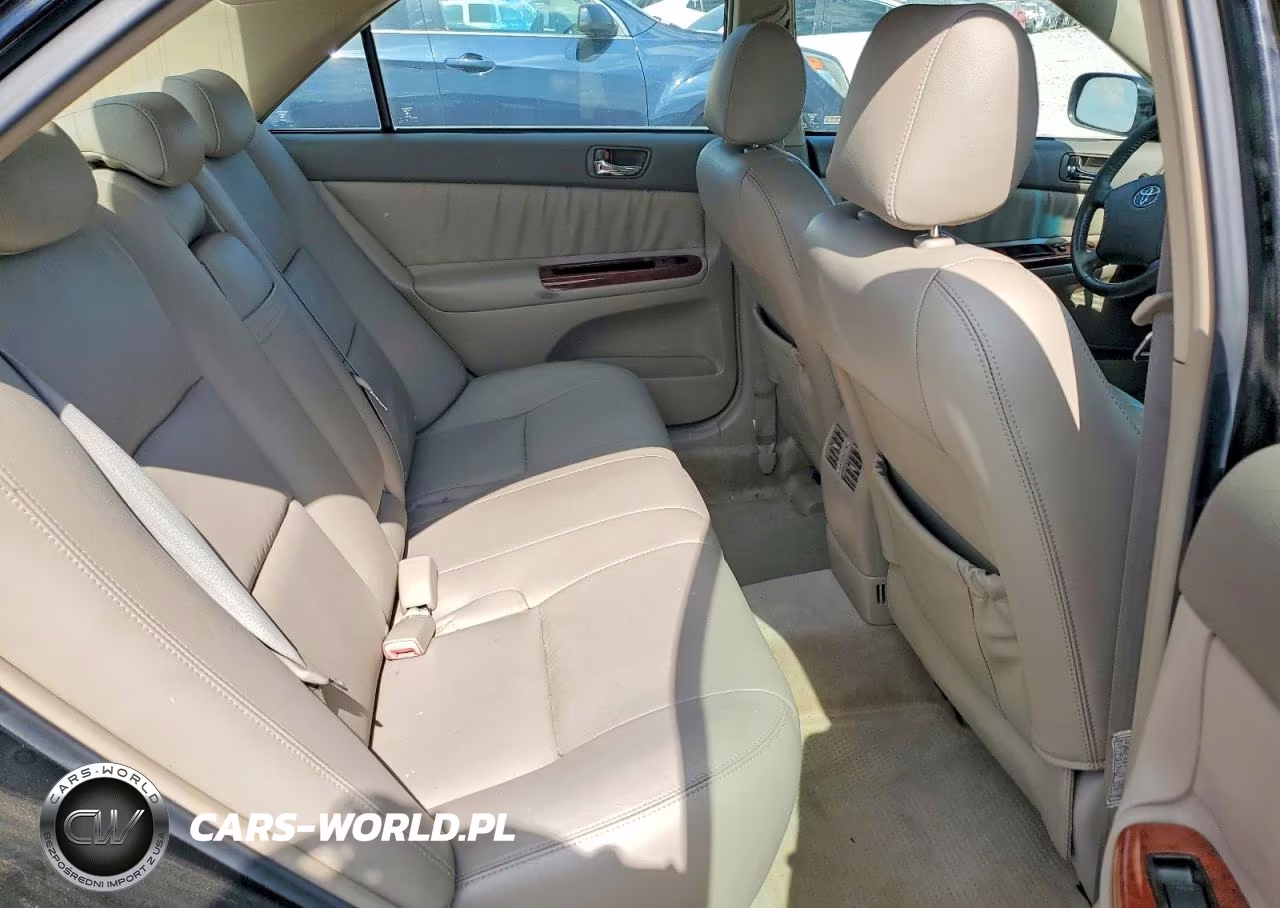 2005 Toyota Camry Xle VIN:4T1BE32K65U429861 - 10