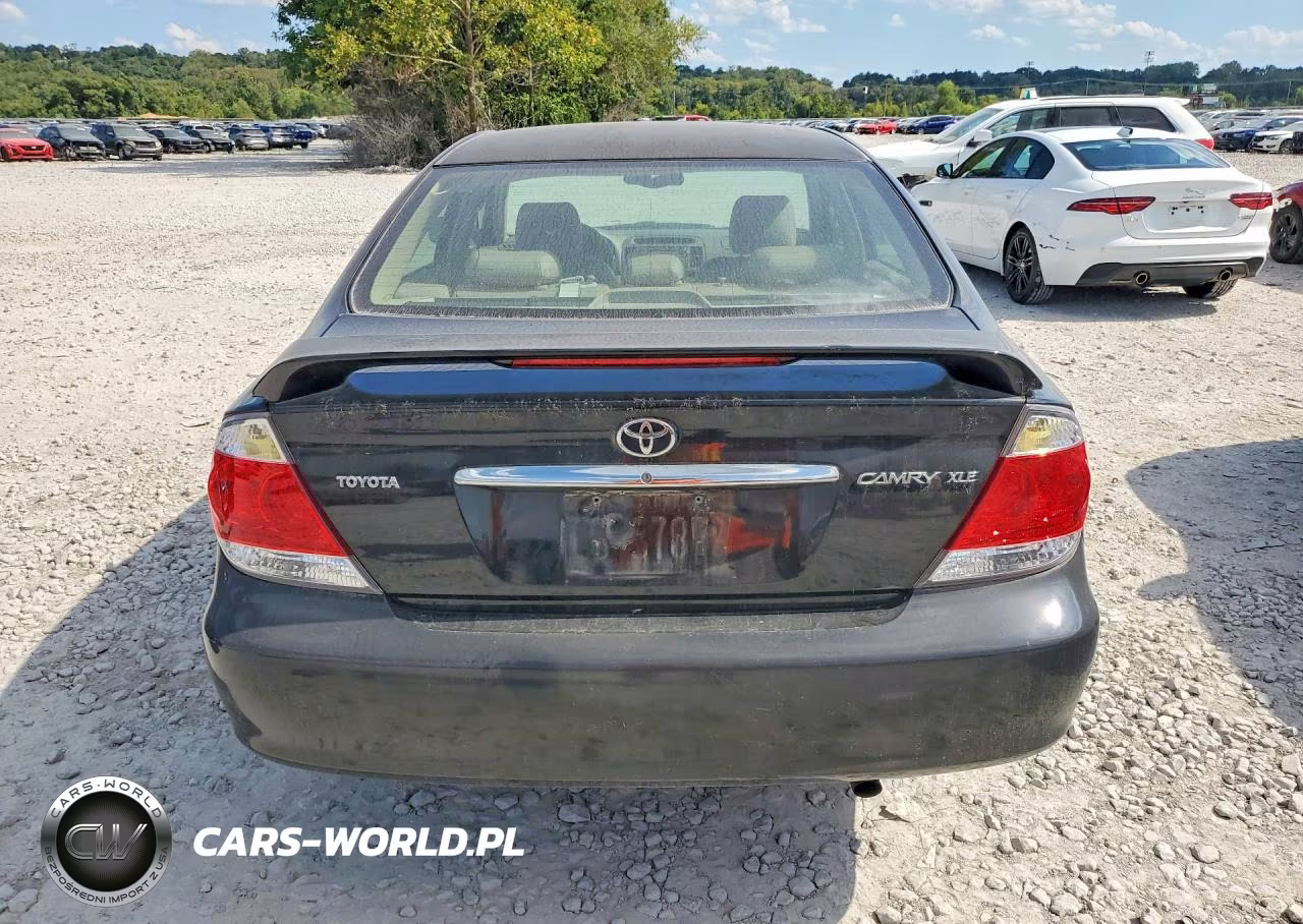 2005 Toyota Camry Xle VIN:4T1BE32K65U429861 - 6