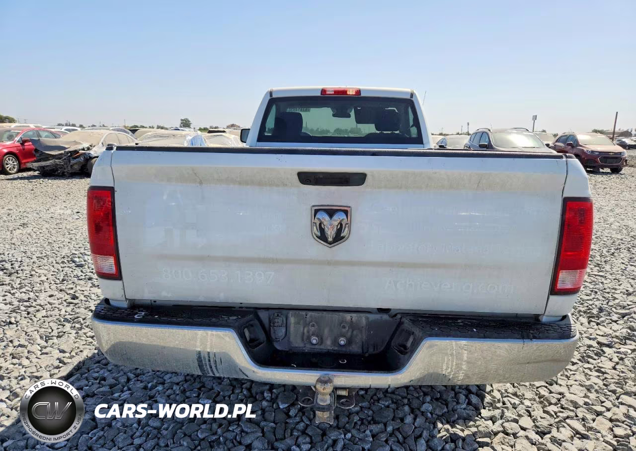 2022 Ram 1500 Classic Tradesman VIN:3C6JR6DG7NG428114 - 10
