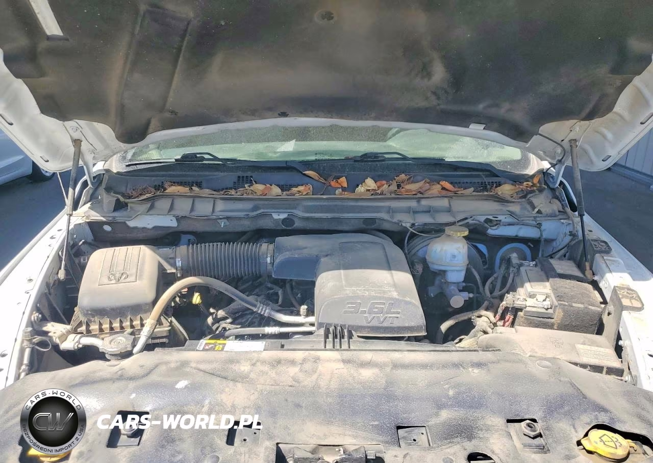 2022 Ram 1500 Classic Tradesman VIN:3C6JR6DG7NG428114 - 11