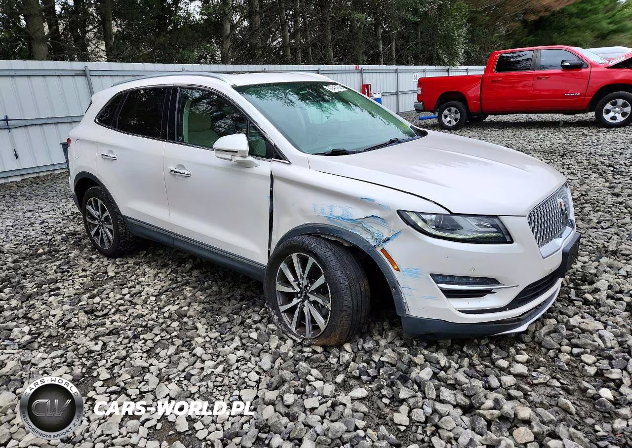 2019 Lincoln Mkc Reserve VIN:5LMCJ3C98KUL04154 - 4