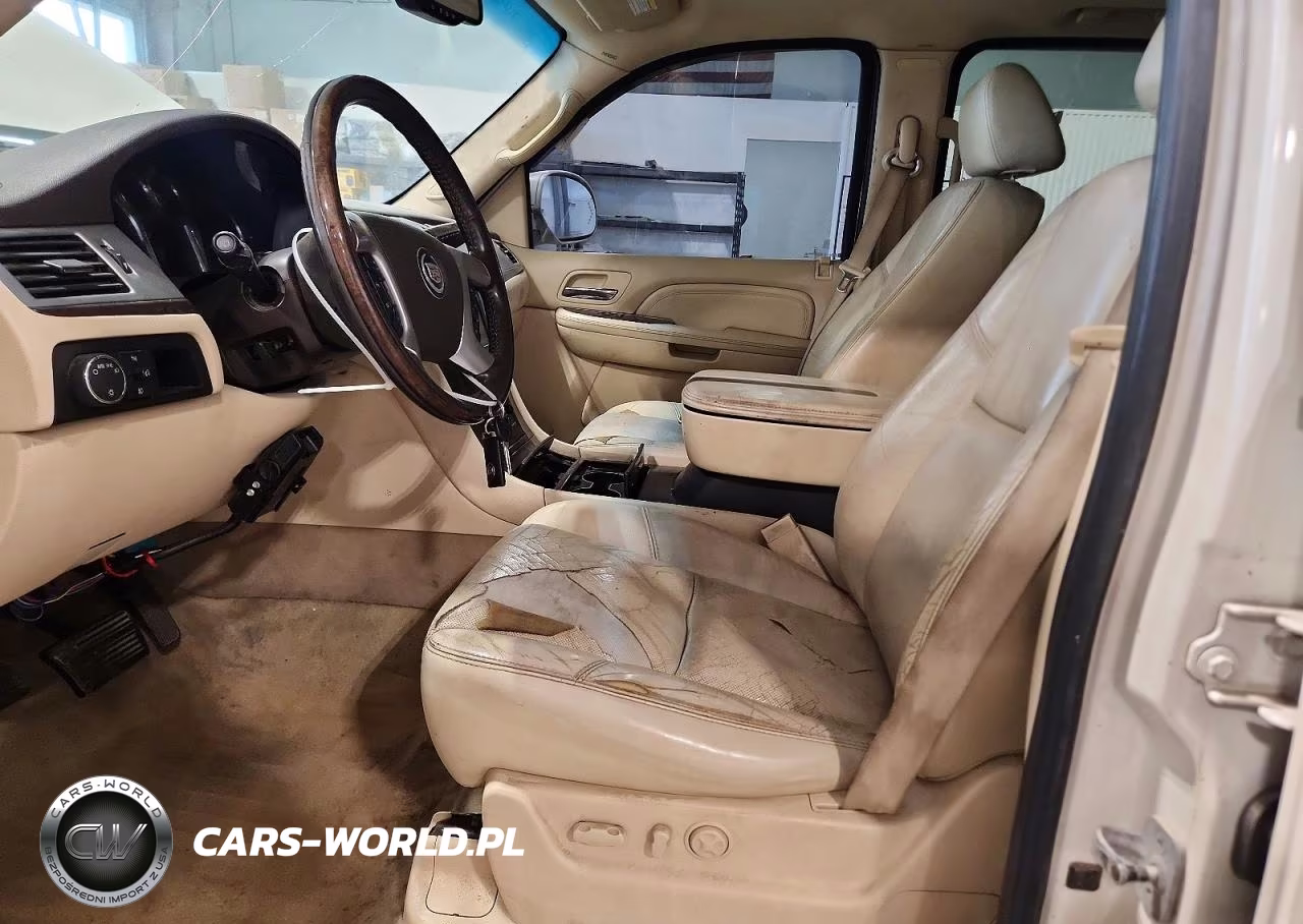 2007 Cadillac Escalade Esv VIN:1GYFK66807R333030 - 7
