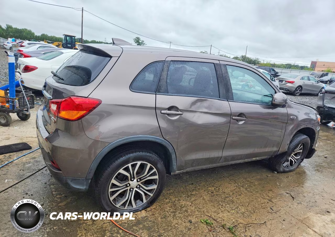2018 Mitsubishi Outlander Sport Es VIN:JA4AR3AU4JU006854 - 3