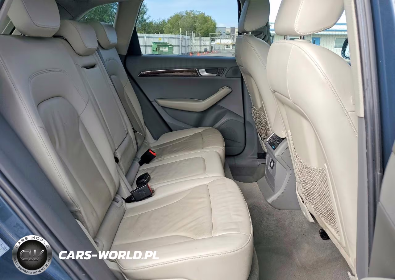 2010 Audi Q5 Premium Plus VIN:WA1LKAFP2AA024436 - 11