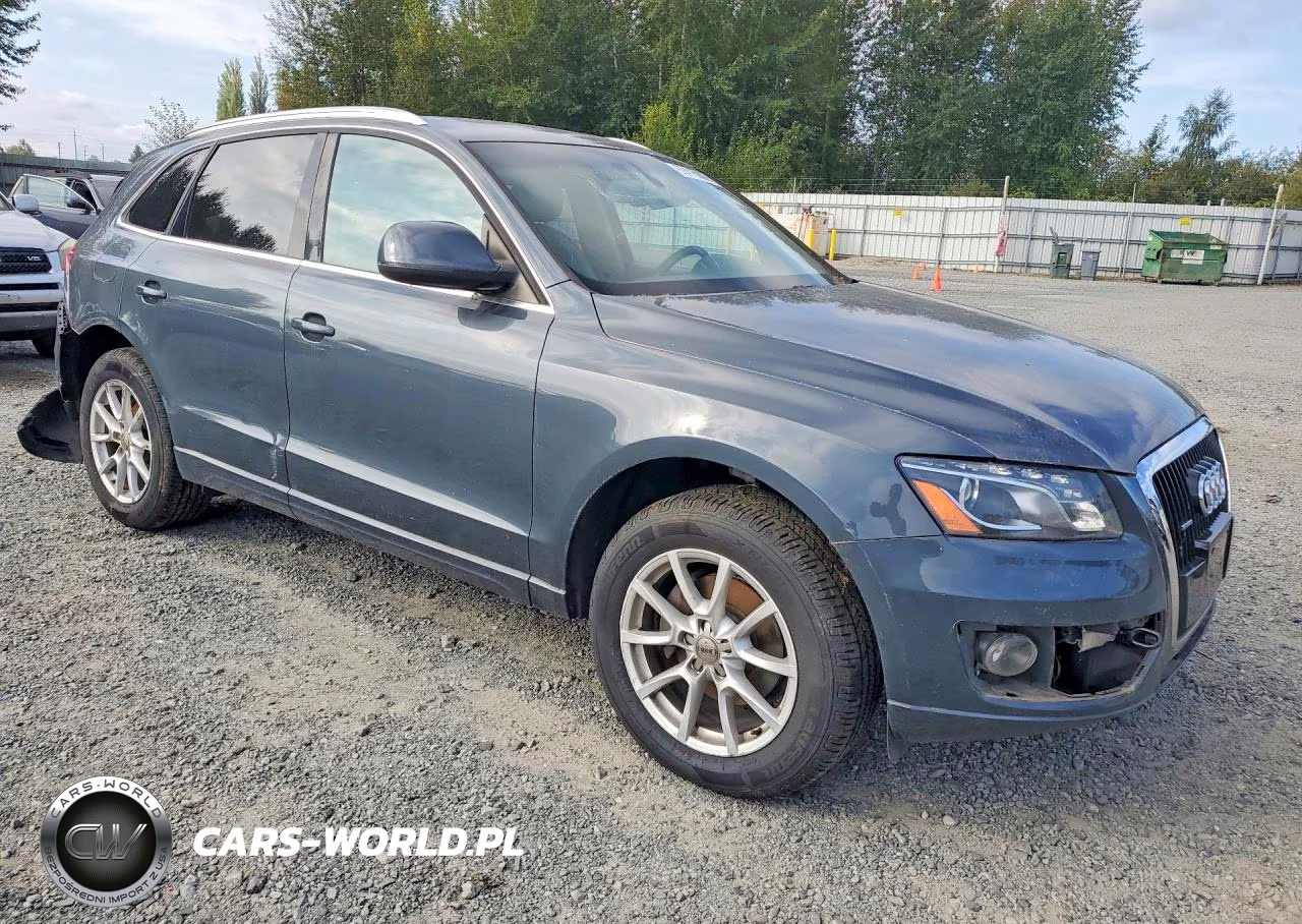 2010 Audi Q5 Premium Plus VIN:WA1LKAFP2AA024436 - 4