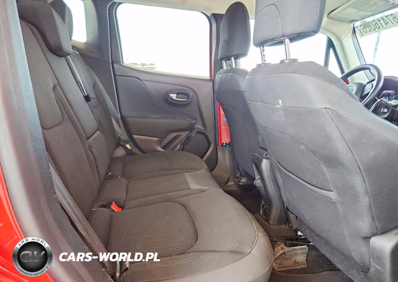 2018 Jeep Renegade Latitude VIN:ZACCJABB1JPH92783 - 10