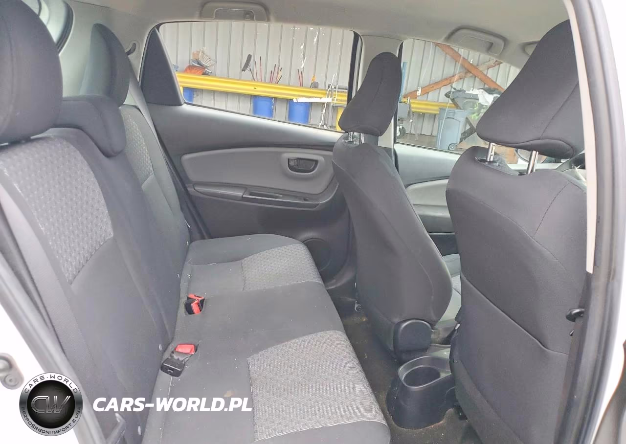 2015 Toyota Yaris 5-Door L VIN:VNKKTUD39FA041393 - 10