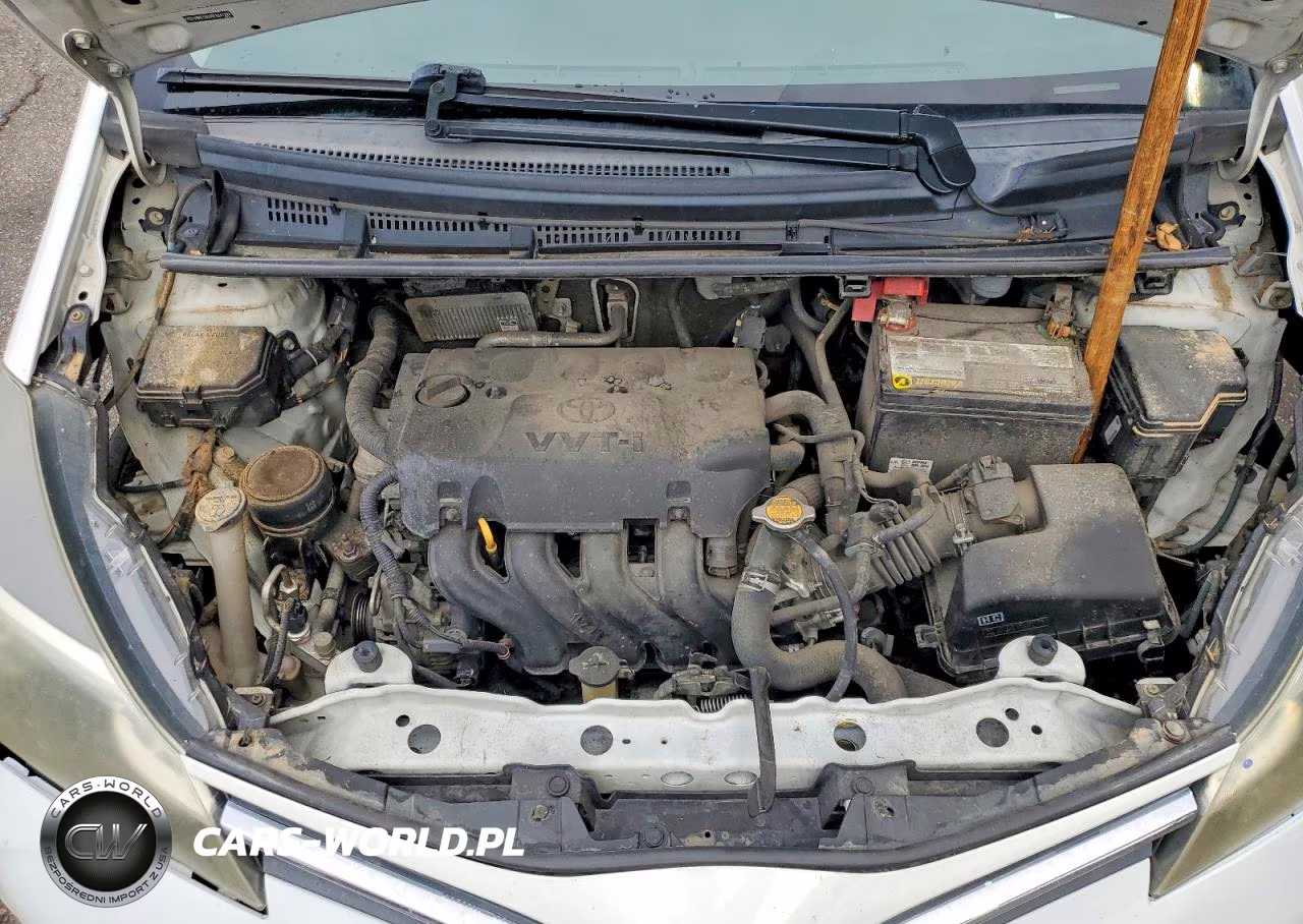 2015 Toyota Yaris 5-Door L VIN:VNKKTUD39FA041393 - 11