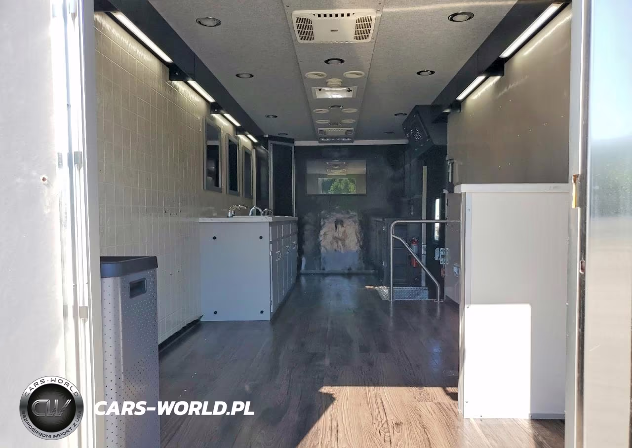 2017 Kenworth Construction T270 VIN:2NKHHM6X9HM172600 - 10