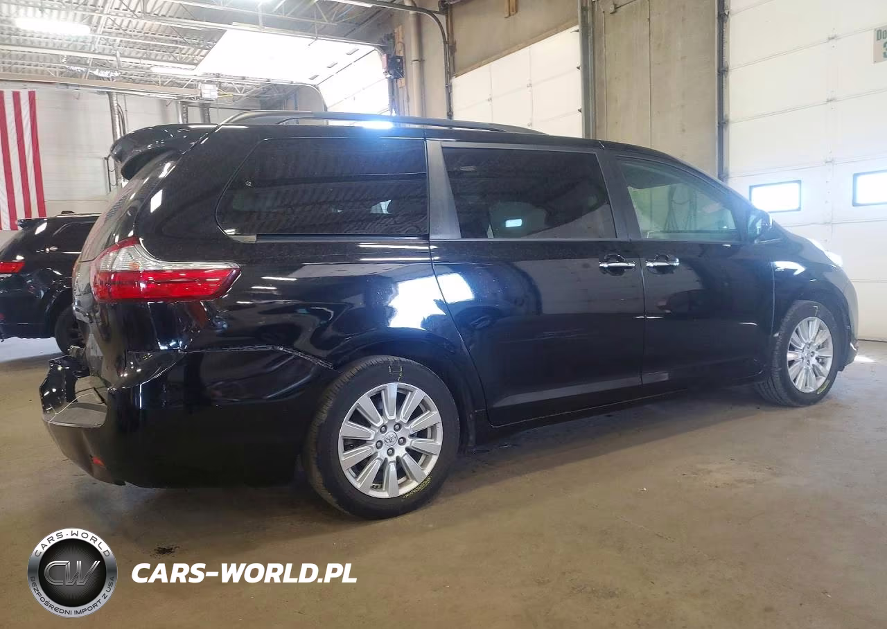 2017 Toyota Sienna Xle 7-Passenger VIN:5TDDZ3DC0HS162491 - 3