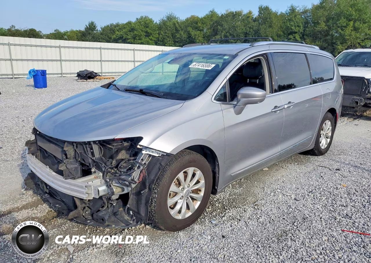 2018 Chrysler Pacifica Touring L