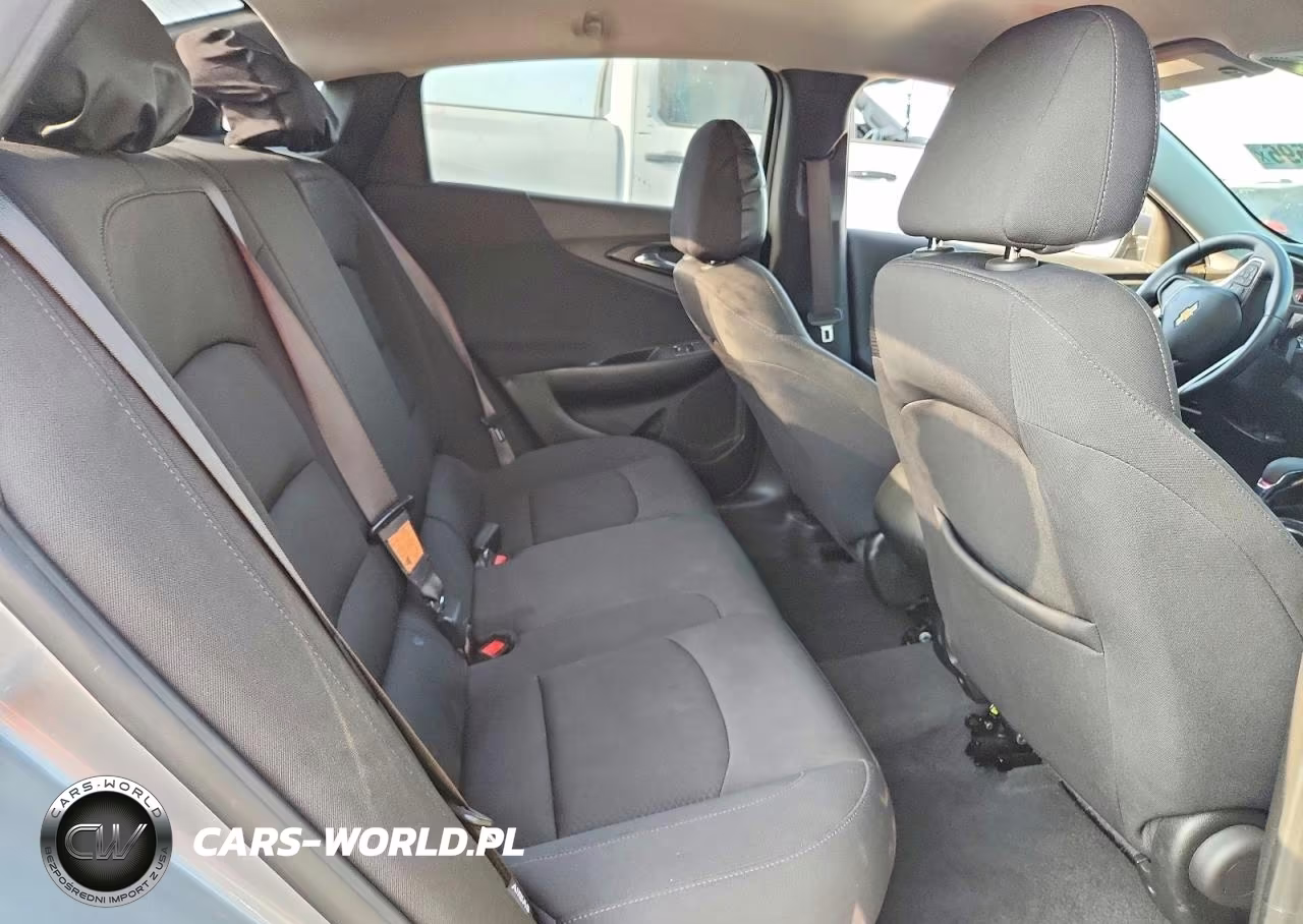 2023 Chevrolet Malibu Rs VIN:1G1ZG5ST7PF253419 - 10