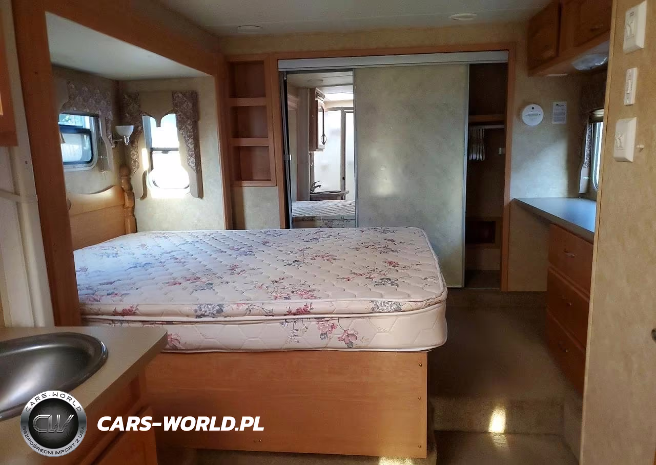 2006 Cross Roads Paradise Pointe Camper VIN:4V0FC30226A002524 - 9