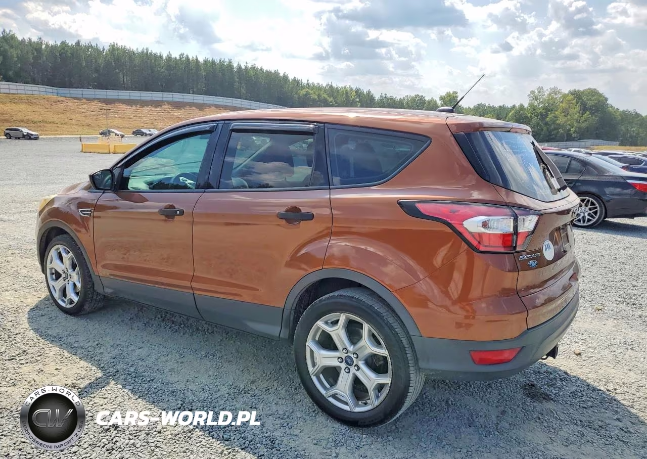 2017 Ford Escape S VIN:1FMCU0F71HUE85240 - 2