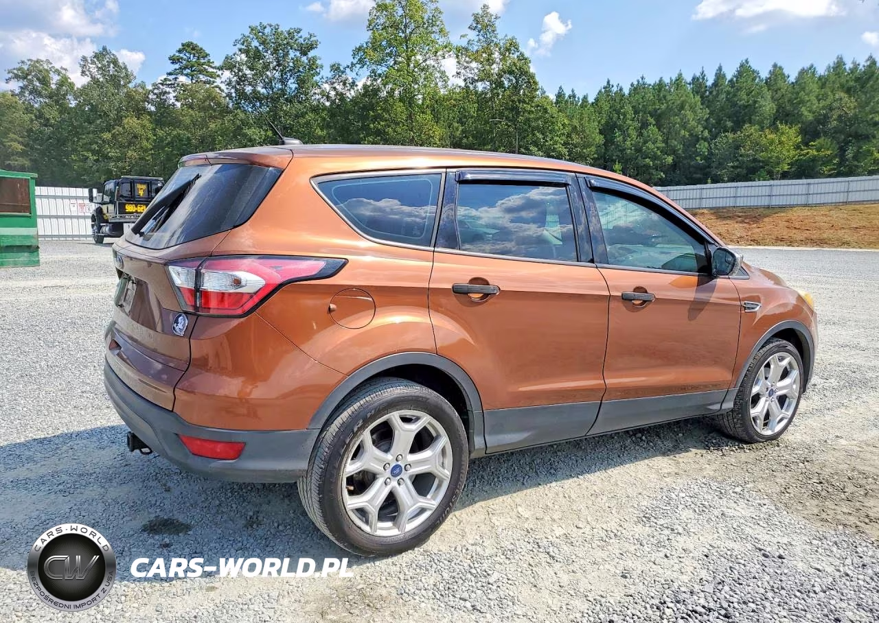 2017 Ford Escape S VIN:1FMCU0F71HUE85240 - 3