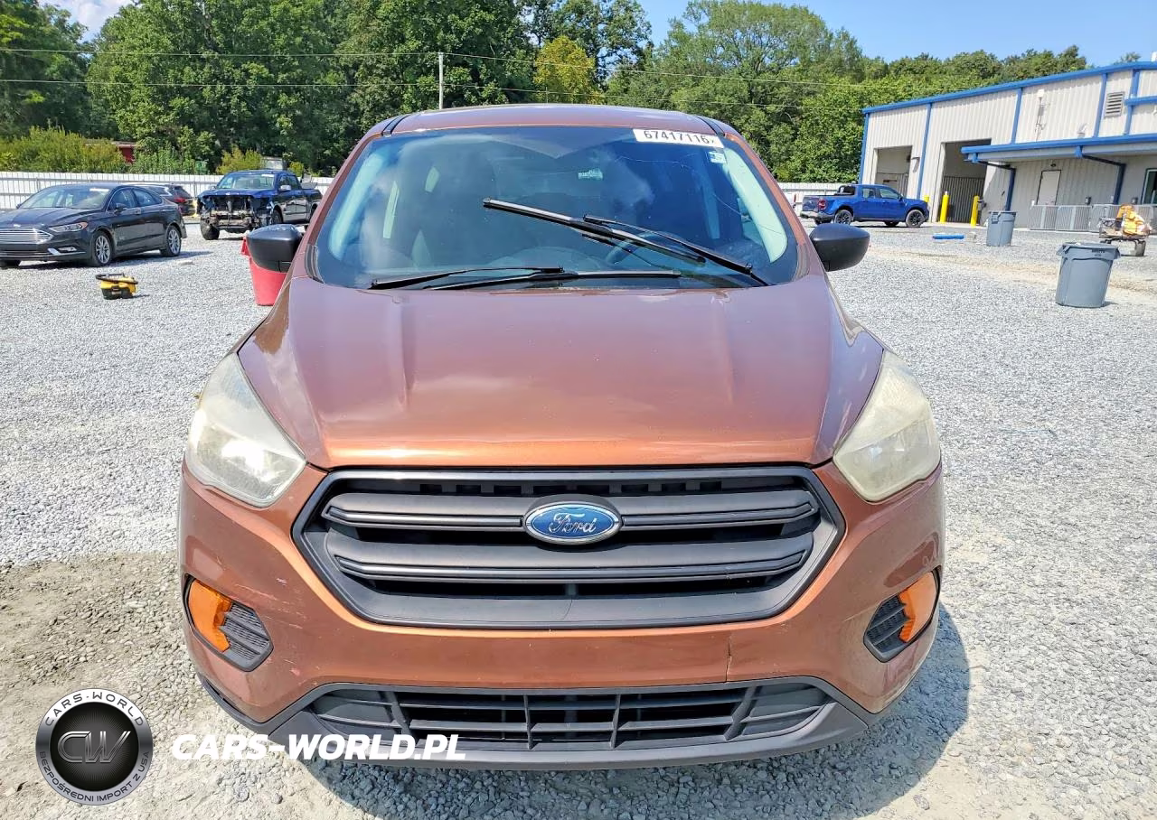 2017 Ford Escape S VIN:1FMCU0F71HUE85240 - 5