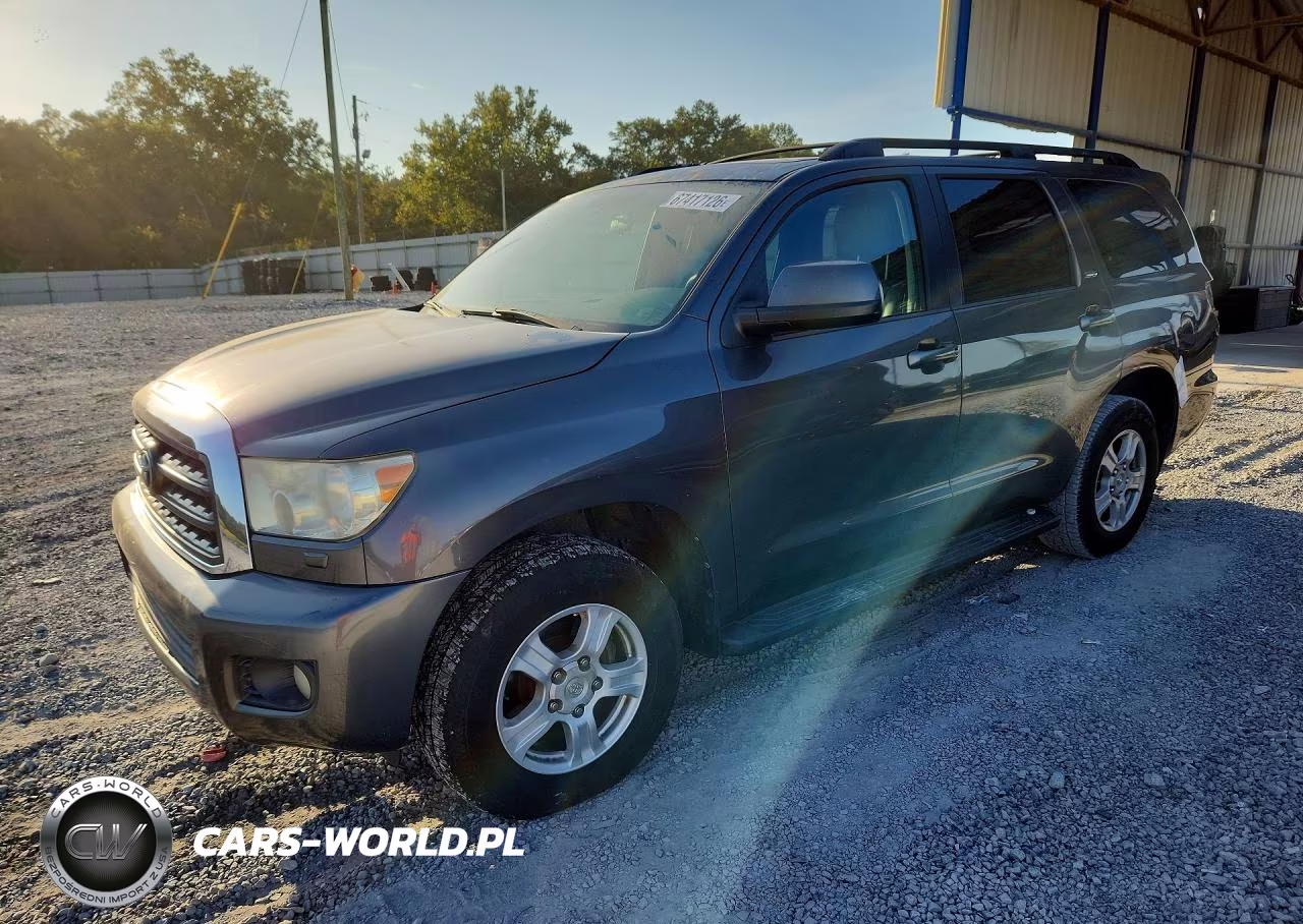 2013 Toyota Sequoia Sr5
