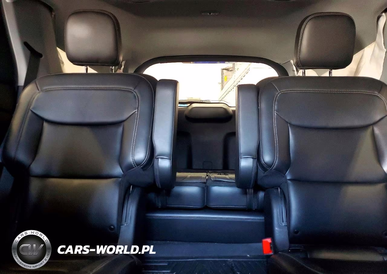 2023 Ford Explorer Xlt VIN:1FMSK8DH2PGB39044 - 10