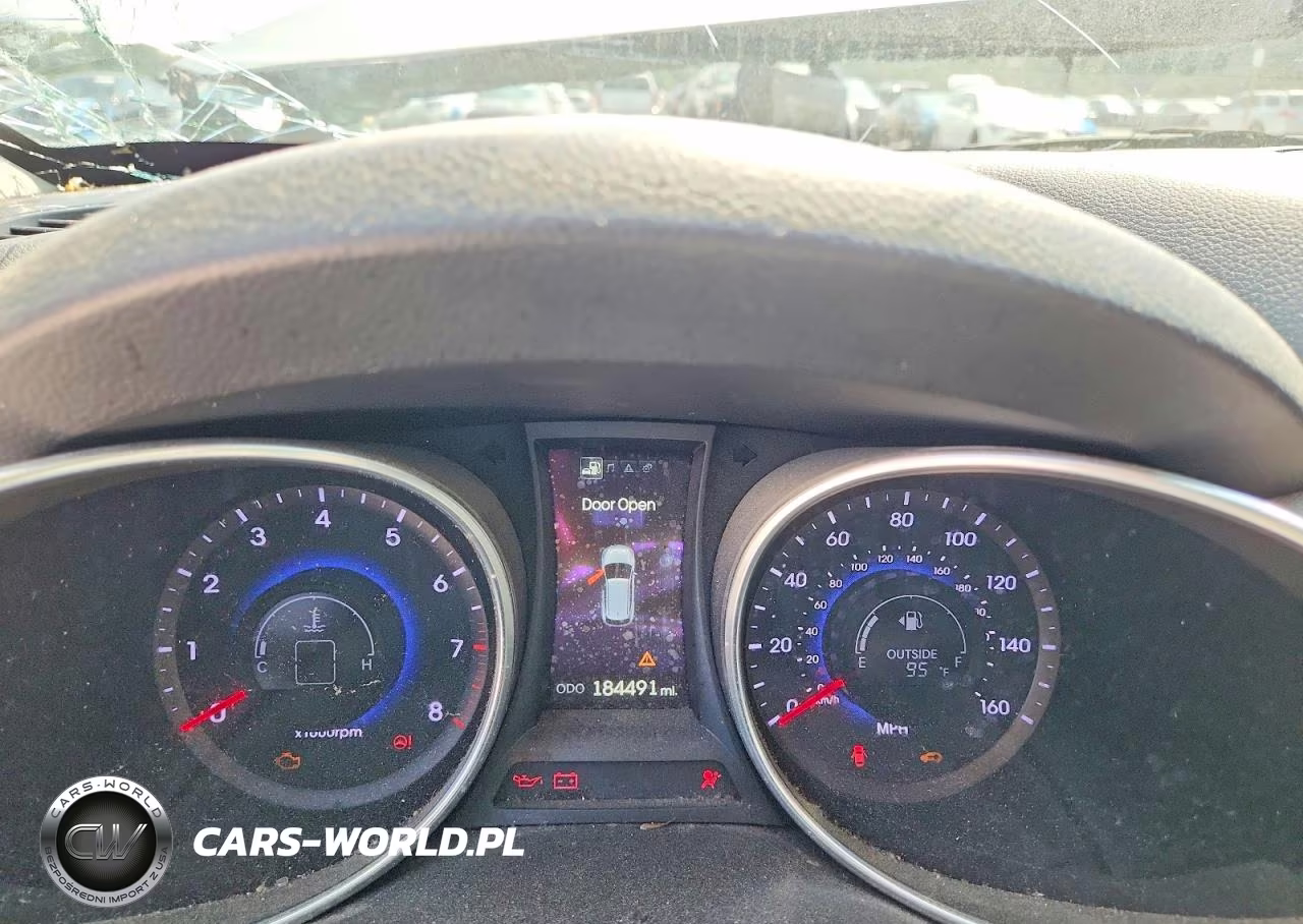 2013 Hyundai Santa Fe Sport 2.0T VIN:5XYZU3LA0DG073094 - 9