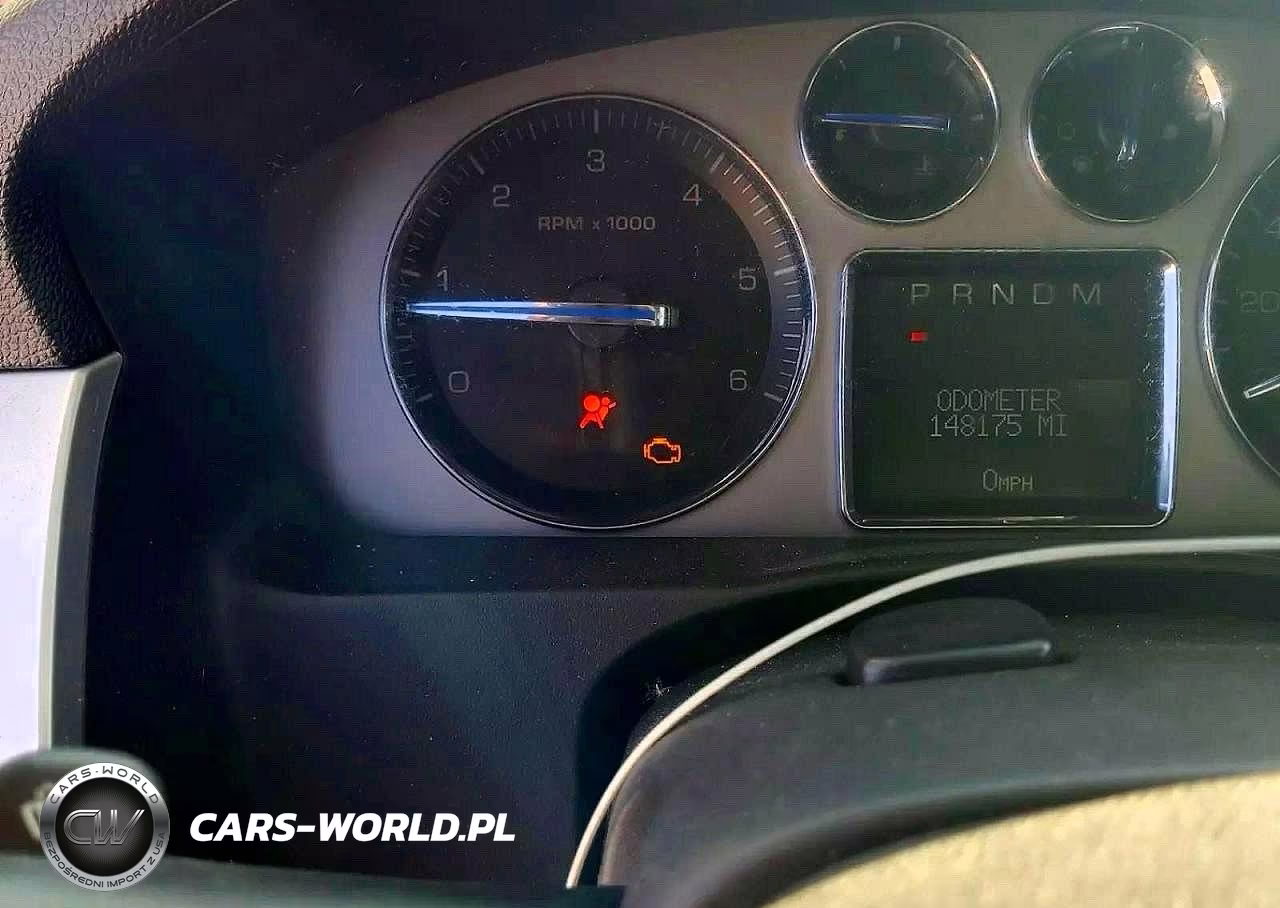 2008 Cadillac Escalade Luxury VIN:1GYEC63848R119124 - 8