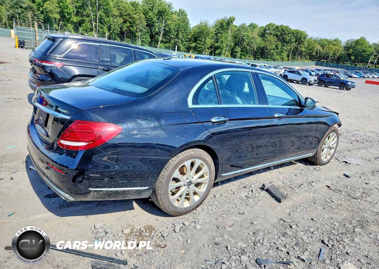2019 Mercedes-Benz E 300 4Matic VIN:WDDZF4KB7KA662849 - 3