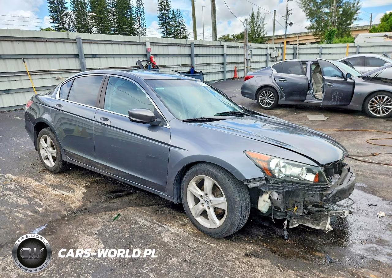 2010 Honda Accord Lx VIN:1HGCP2F38AA107588 - 4