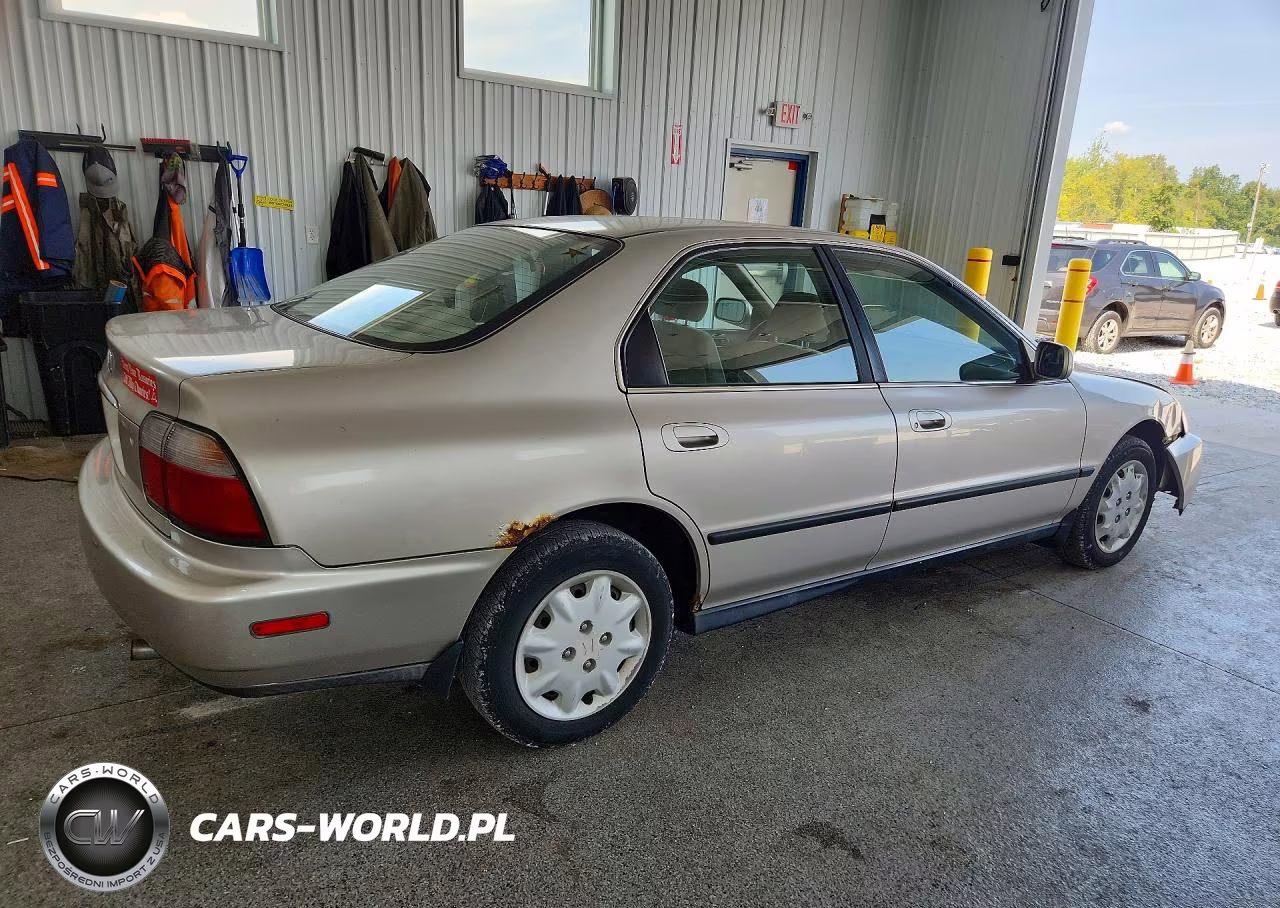 1997 Honda Accord Lx VIN:JHMCD5639VC021062 - 3