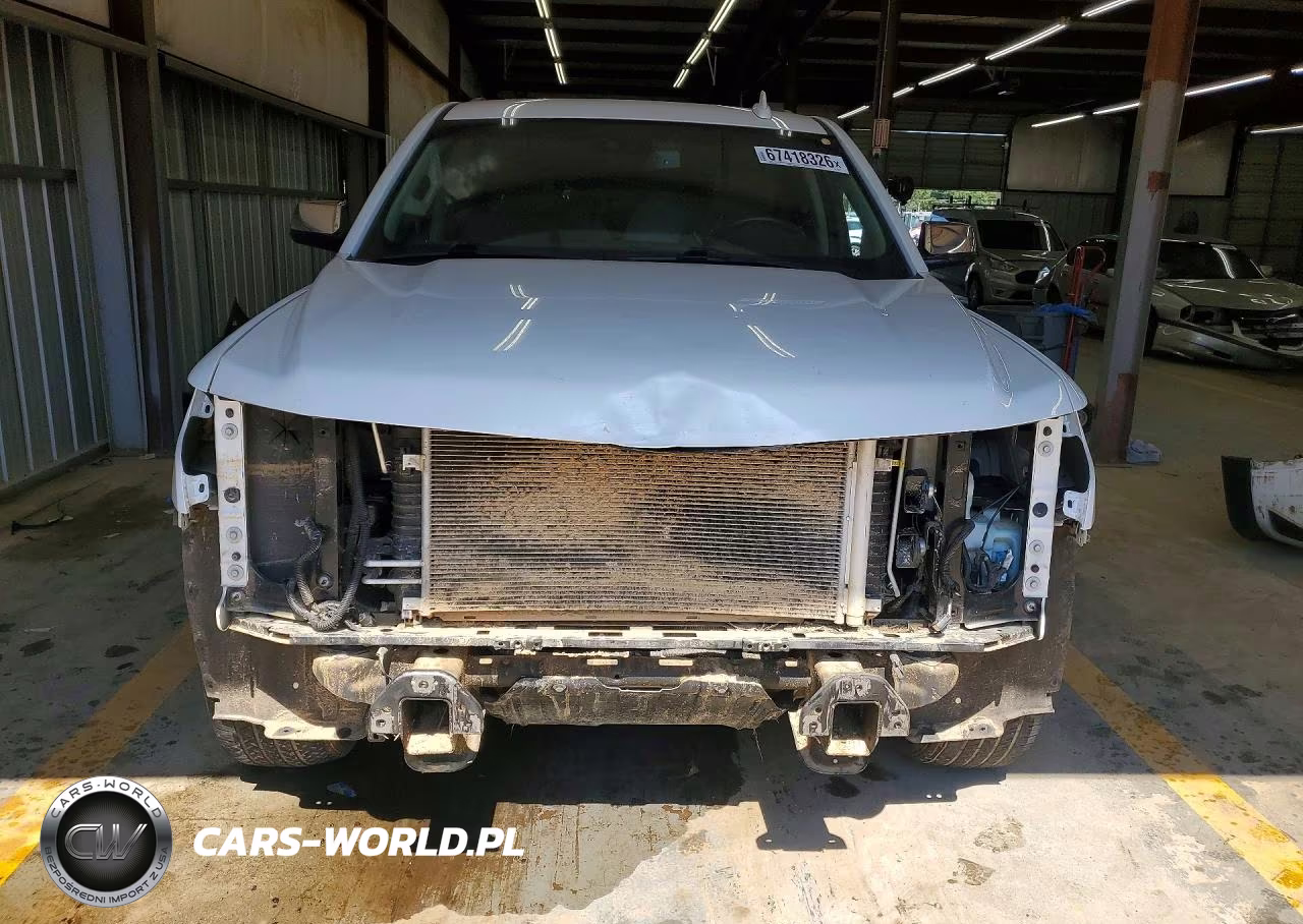 2018 Chevrolet Tahoe K1500 Premier VIN:1GNSKCKC3JR185533 - 5