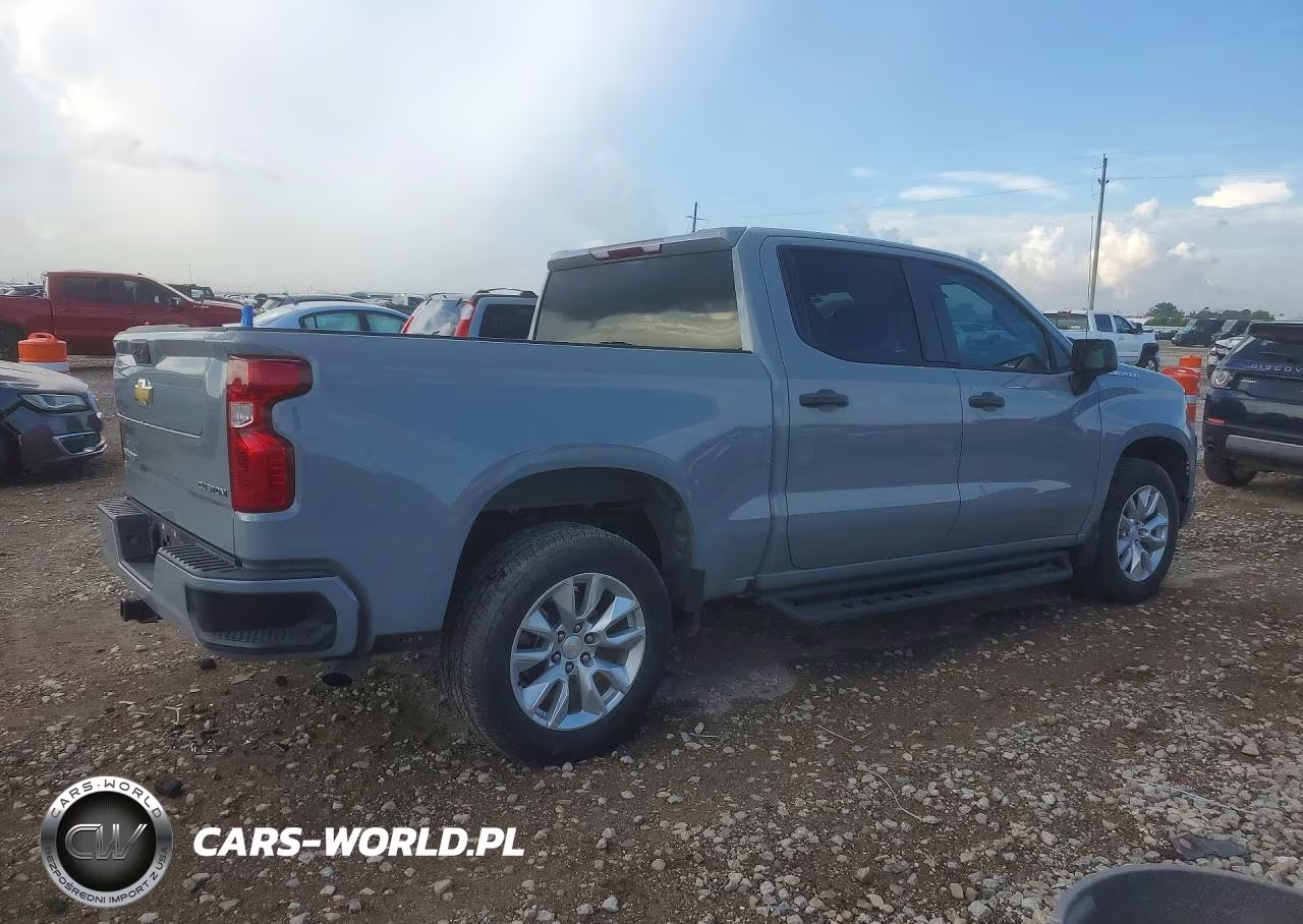 2024 Chevrolet Silverado C1500 Custom VIN:3GCPABEK1RG323547 - 3