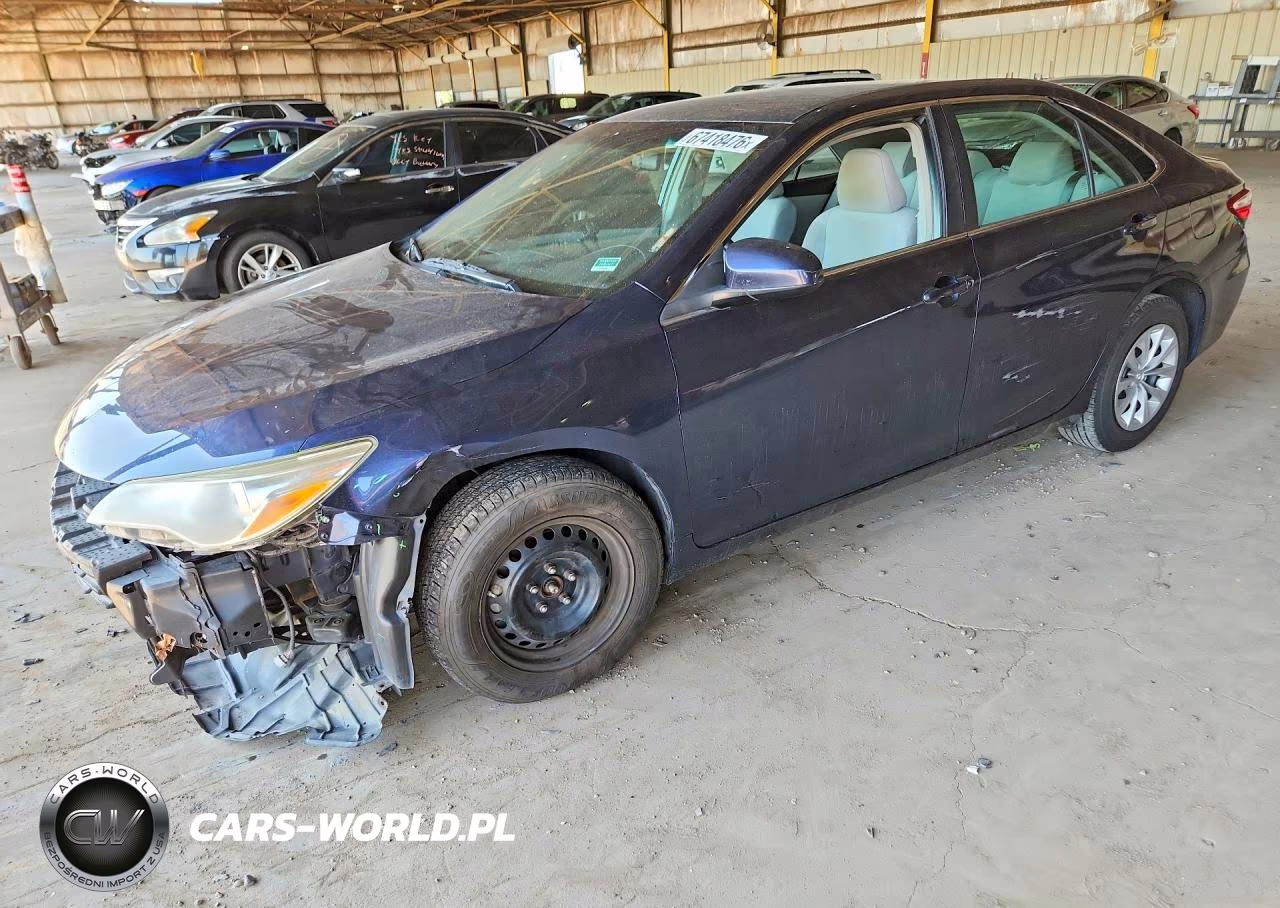 2016 Toyota Camry Le